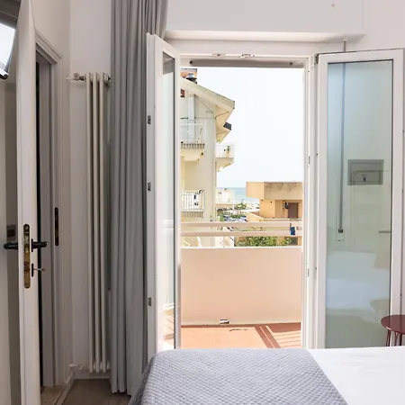 Hotel Mirabella Riccione Exterior photo