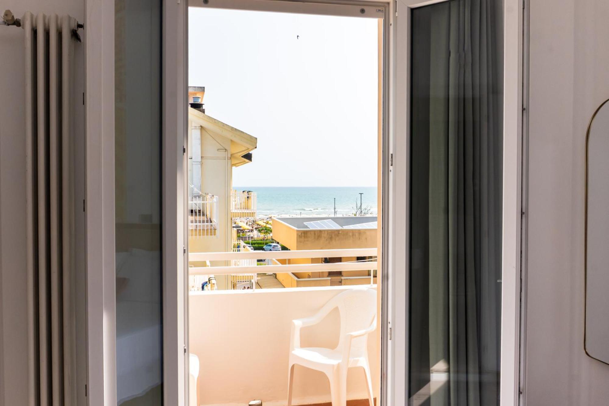 Mirabella 2* Riccione
